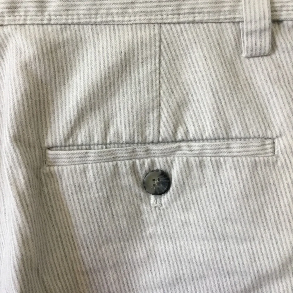 Banana Republic Light Gray Seersucker Aiden Shorts